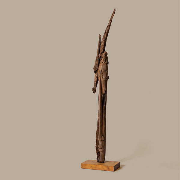 Abstract figure wood carving