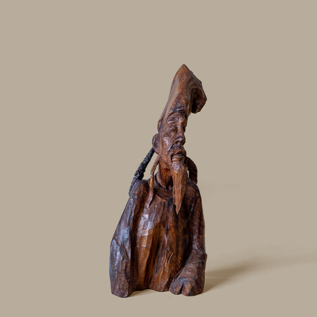 Handmade wooden statue of Du Fu