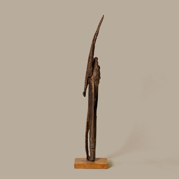 Abstract figure wood carving